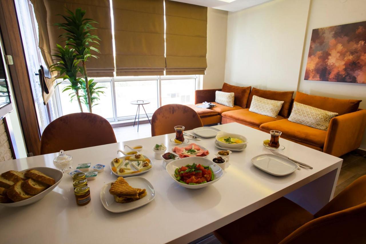 Maxuite Hotel In Home Akçay Esterno foto